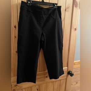 Ruby Road Women’s Black Capris